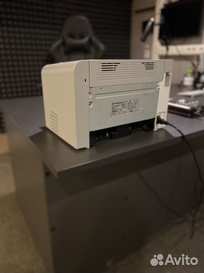 HP 1566 принтер лазерный,в отличном состоянии