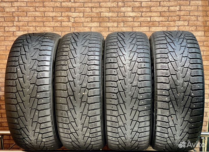 Nokian Tyres Hakkapeliitta 7 SUV 285/60 R18