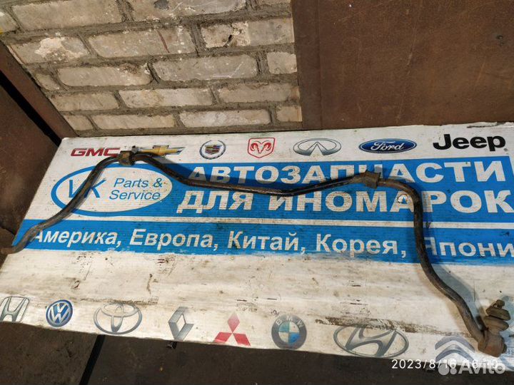 Стабилизатор передний Volkswagen Golf 19E 1988