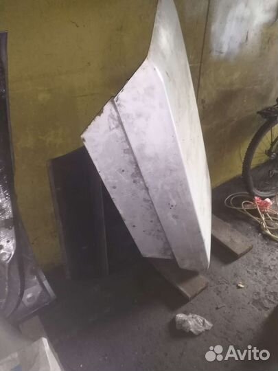 Дверь задняя мерседес 124