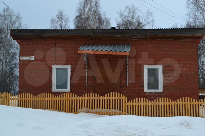 Дом 40 м² на участке 4 сот.