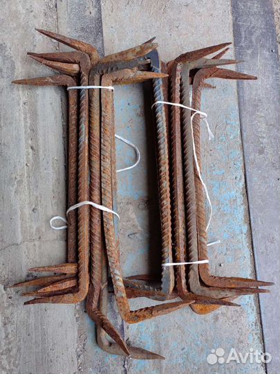 Продается шифер, швеллер, скобы, колюч.проволока