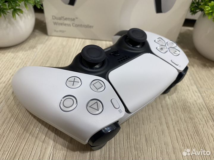 Геймпад DualSense PS5 белый оригинал
