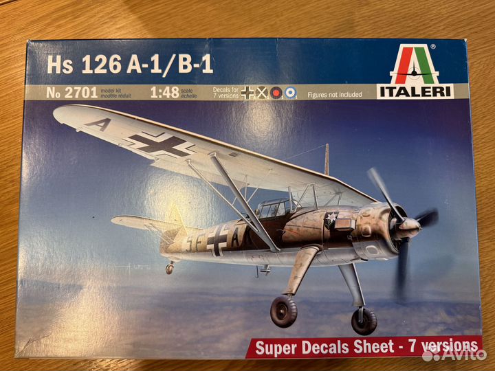 Italeri HS 126
