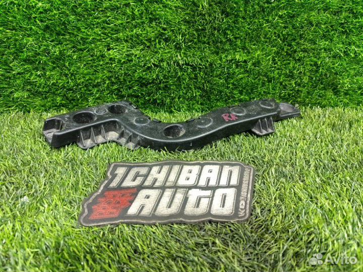 Крепление бампера заднее правое Chevrolet Orlando