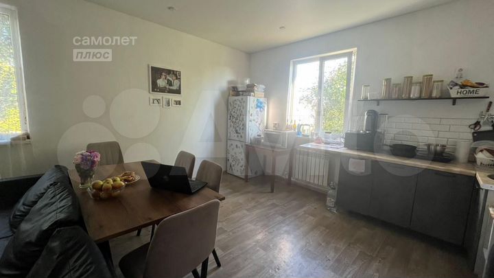 Дом 102 м² на участке 7,8 сот.