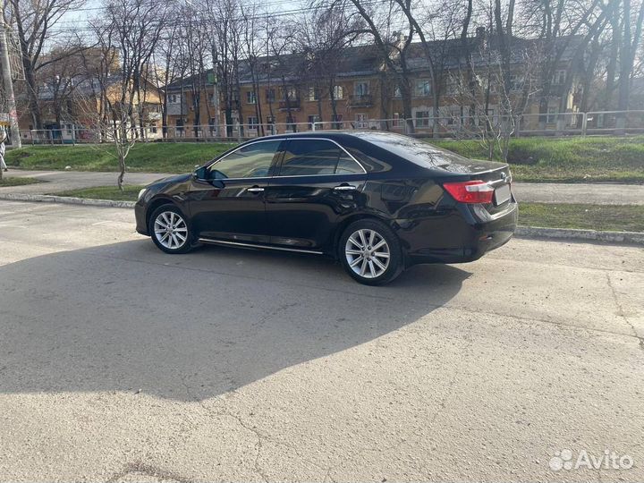 Toyota Camry 2.5 AT, 2013, 230 000 км