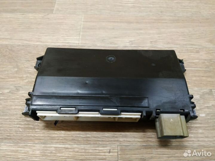 Блок комфорта Jaguar S-Type (1999-2008)