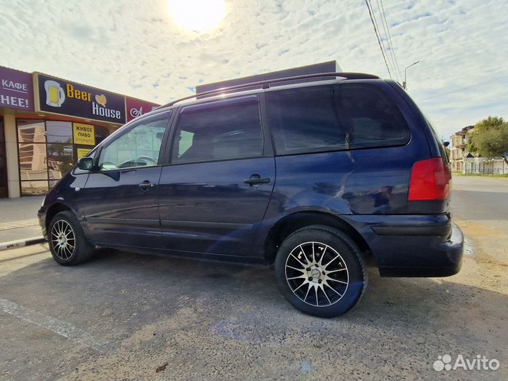 Volkswagen Sharan 1.9 МТ, 2001, 330 000 км