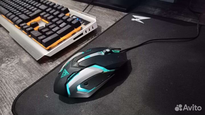 Клавиатура и мышь