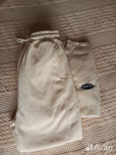 Брючный костюм женский 42 44 летний