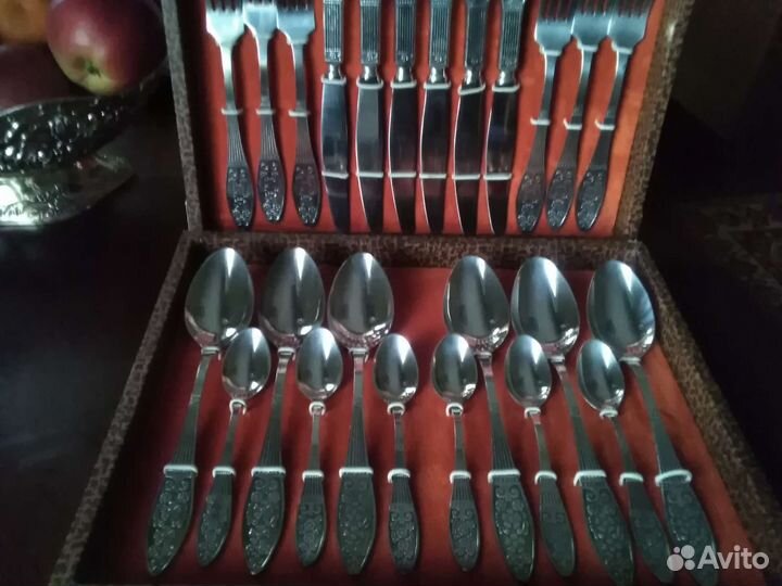 Мельхиоровый столовый набор СССР Ромашки. Винтаж