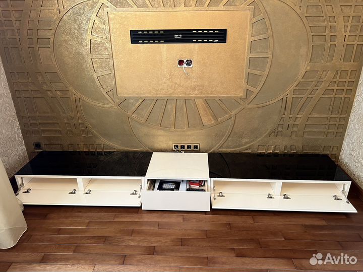 Тумба под телевизор бу италия