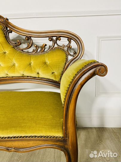 Банкетка середины XX века