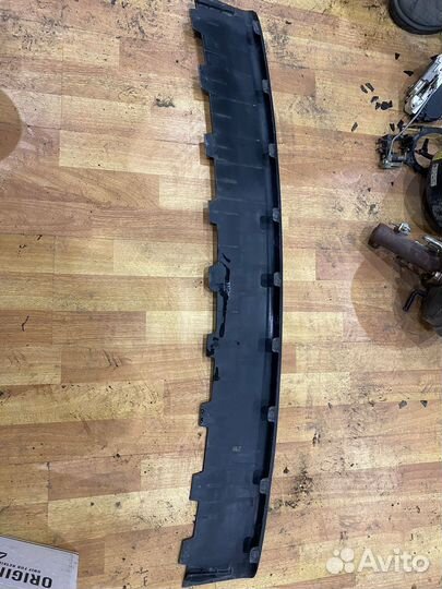 Накладка заднего бампера Peugeot 307