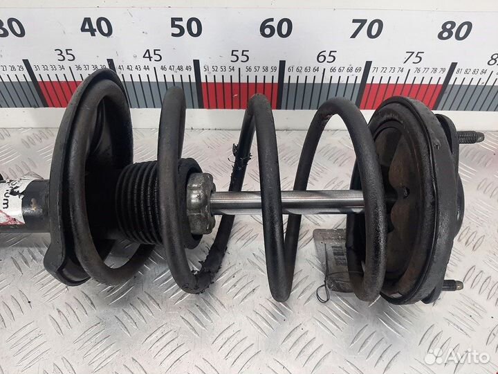 Стойка для Mitsubishi Carisma