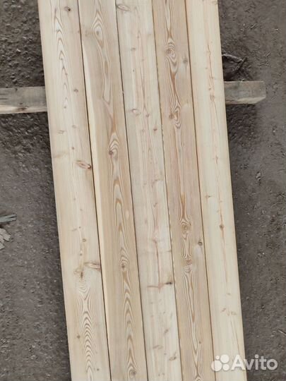 Доска палубная из лиственницы 28х140х4000мм ав