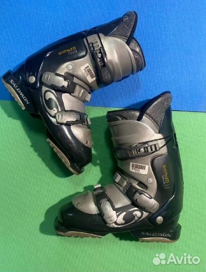 Ботинки для горных лыж