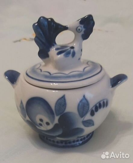 Фарфоровая посуда гжель