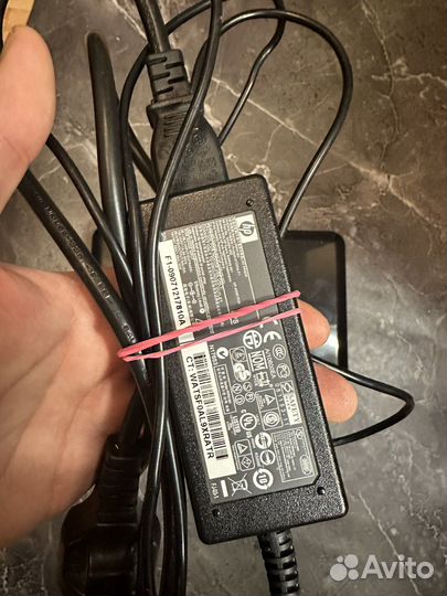 Нетбук HP compaq mini 110