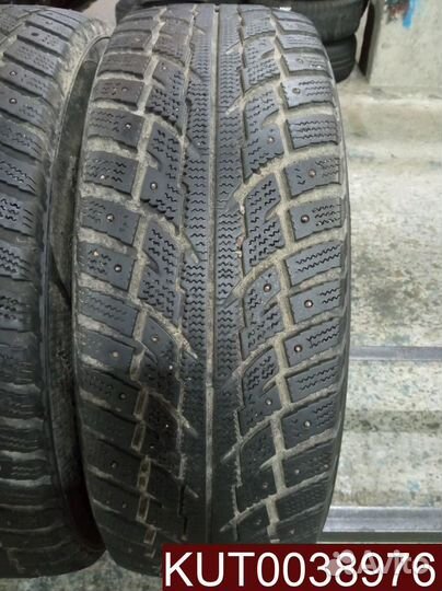 Kumho I'Zen RV Asymmetric 235/65 R17 107U