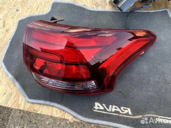 Mitsubishi Outlander 3 GF задняя фара внешняя