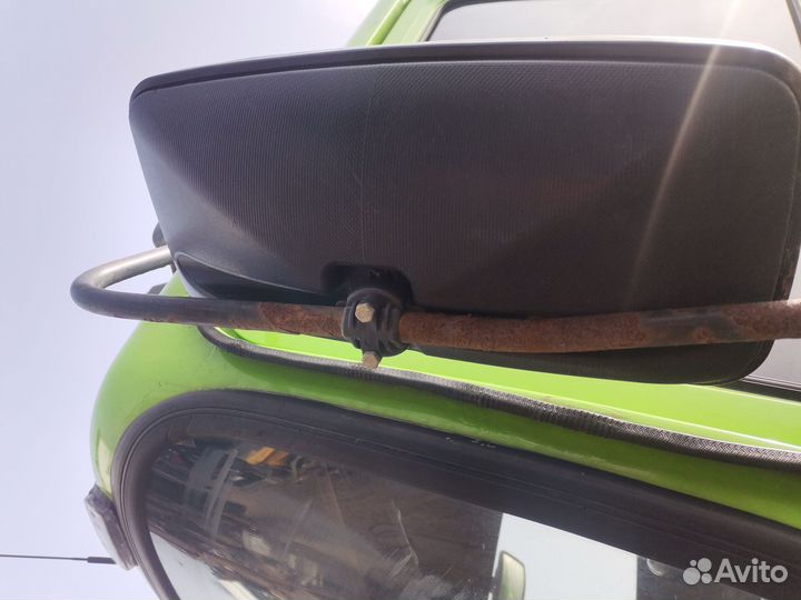 Стойка зеркала левая MAN F2000 F90