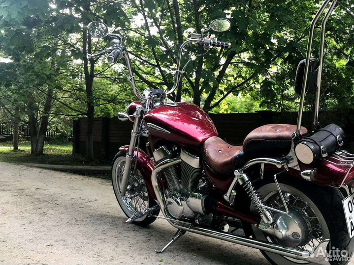 Suzuki Intruder vs 1400