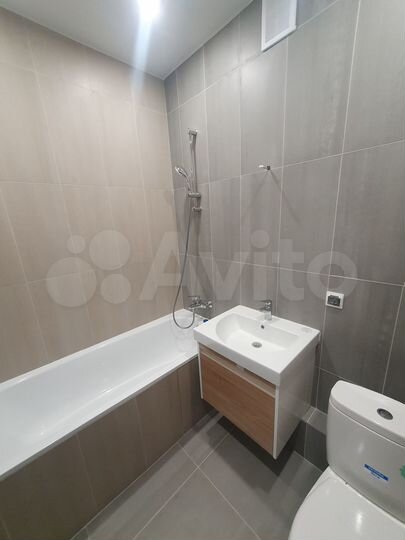 2-к. квартира, 50 м², 8/14 эт.