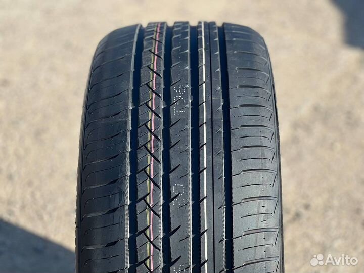 Arivo Ultra ARZ4 245/45 R17 99W