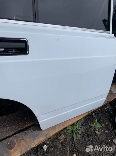 Дверь задняя правая ваз 2107-2105