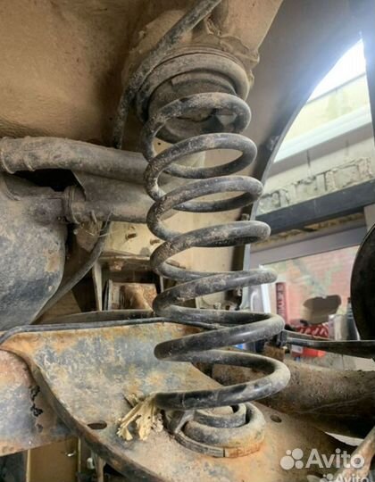 Задние пружины на Рено Логан 1 рест