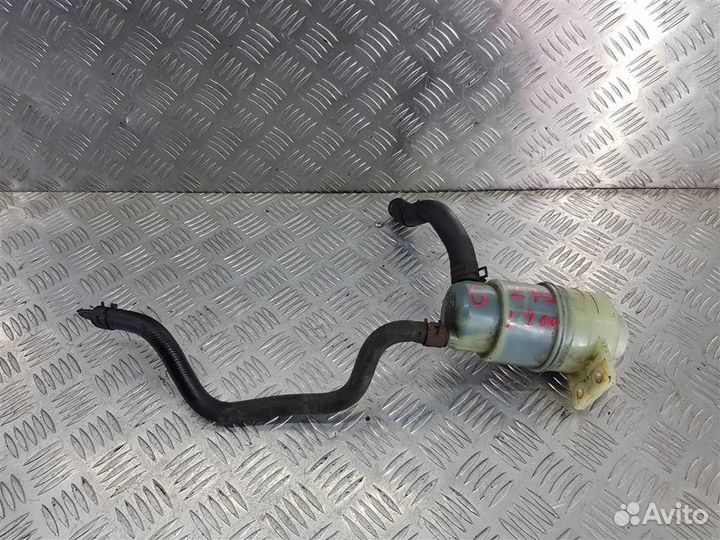 Бачок гидроусилителя Мицубиси Л200 MR995028