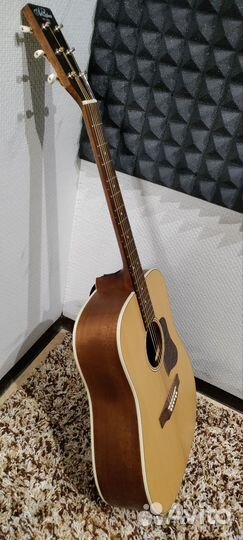 Электроакустическая гитара