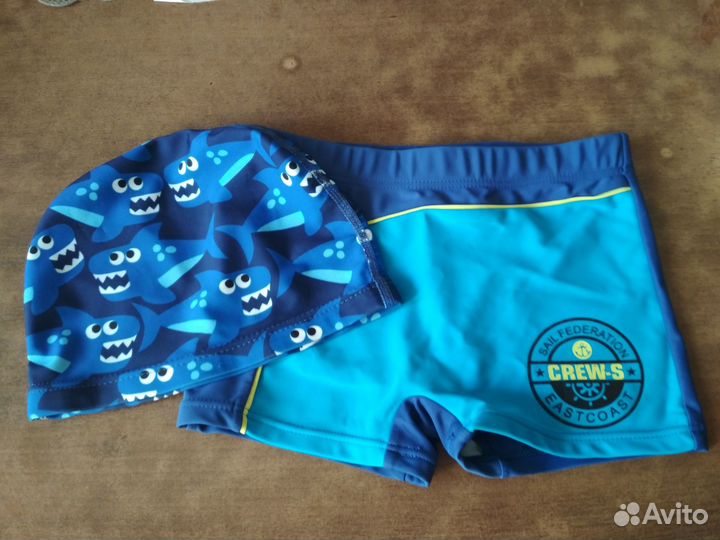 Плавки и шапочка