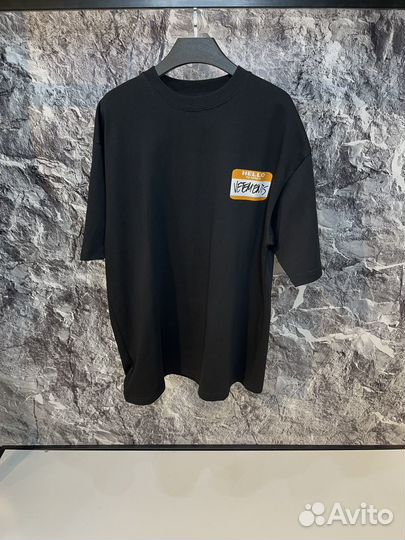 Футболка Vetements