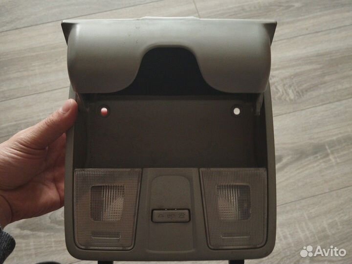 Плафон салона Hyundai Kia