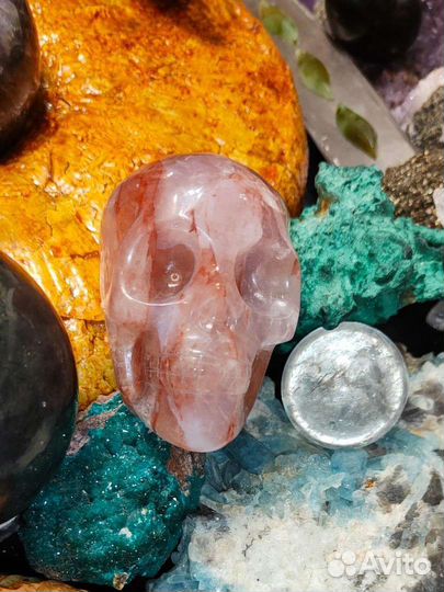 Минералы для коллекции,ножи, шкатулки, подсвечники