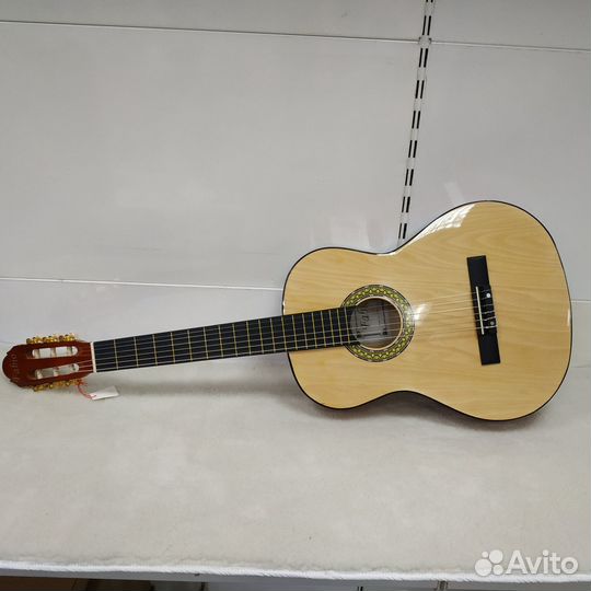 Гитара классическая