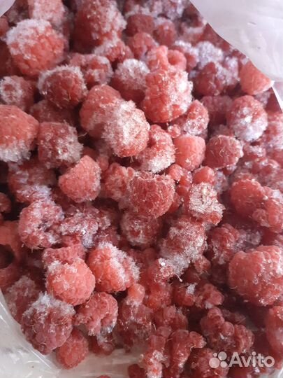 Малина и ежевика, замороженная