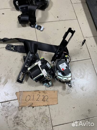 Ремень безопасности передний GlC x253 c w205