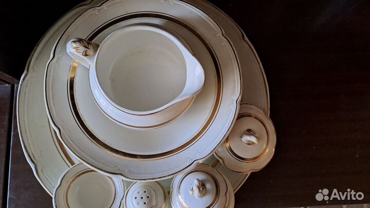 Столовый сервиз Зик