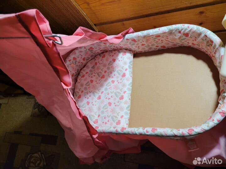 Кроватка для кукол