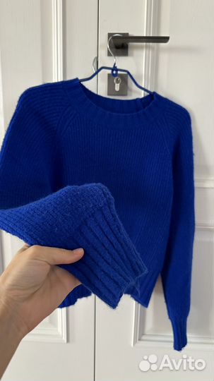 Свитер женский
