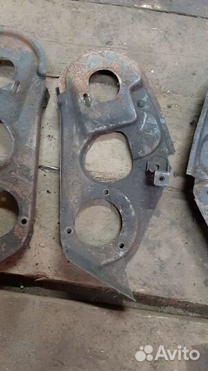 Внутренняя часть кожуха ремня грм ваз 8кл