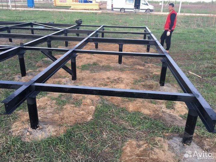 Винтовые сваи для забора