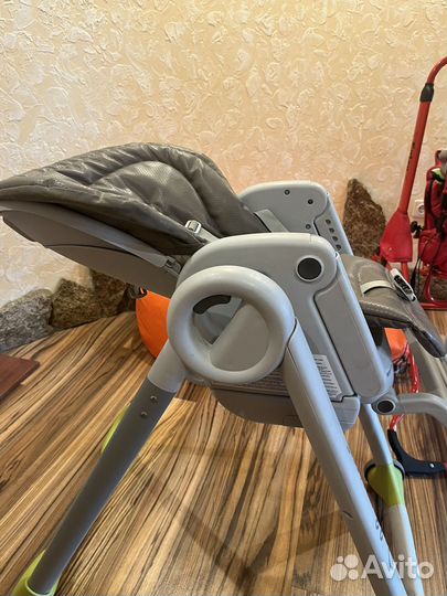 Стульчик для кормления chicco