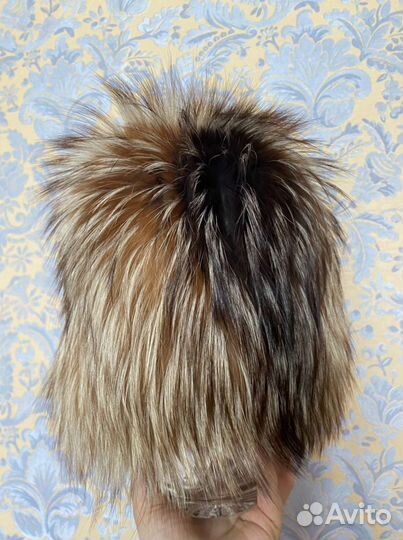 Женская шапка