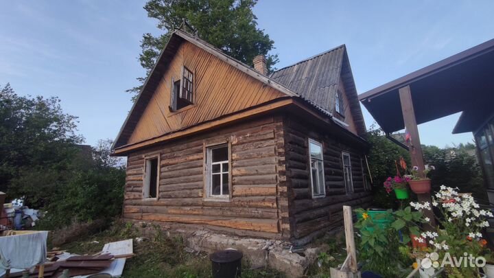 Сруб дома из бревна бу