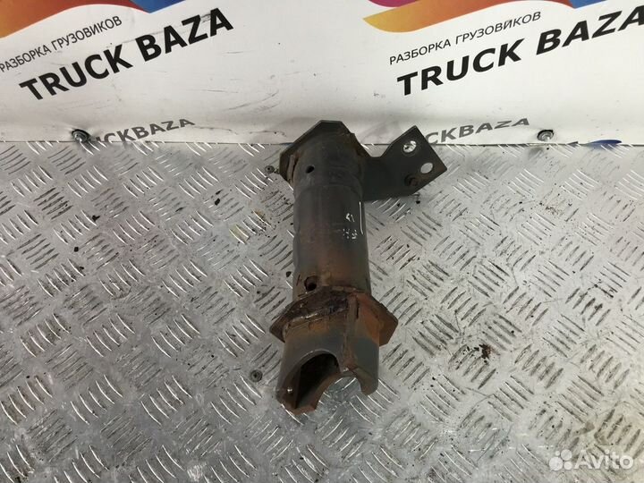 Кронштейн усилителя переднего бампера Volvo FH